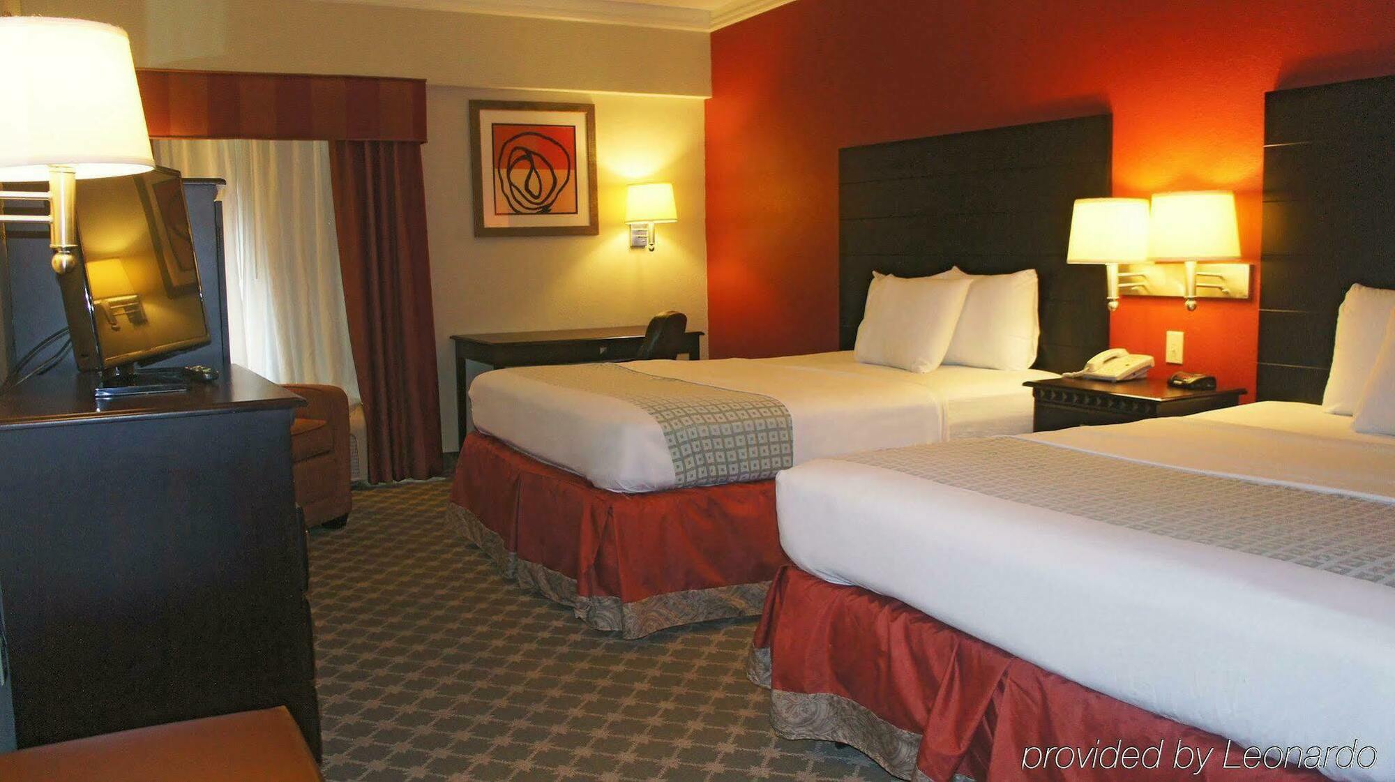 La Quinta By Wyndham Pcb Coastal Palms Hotel Upper Grand Lagoon Buitenkant foto